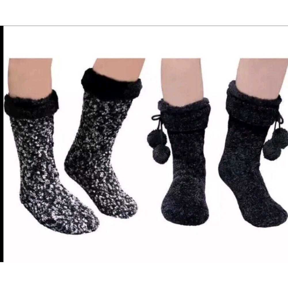 Jane and Bleecker Womens 4-10 Slipper Socks Black White Plushfill Lined 2 Pair